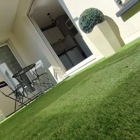 Apartment Superbe En Avec Piscine.